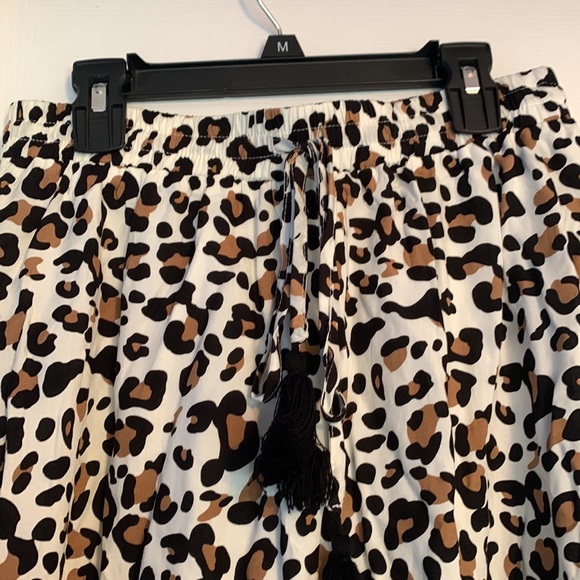 Womens maxi skirt size small leopard - Picture 2 of 2